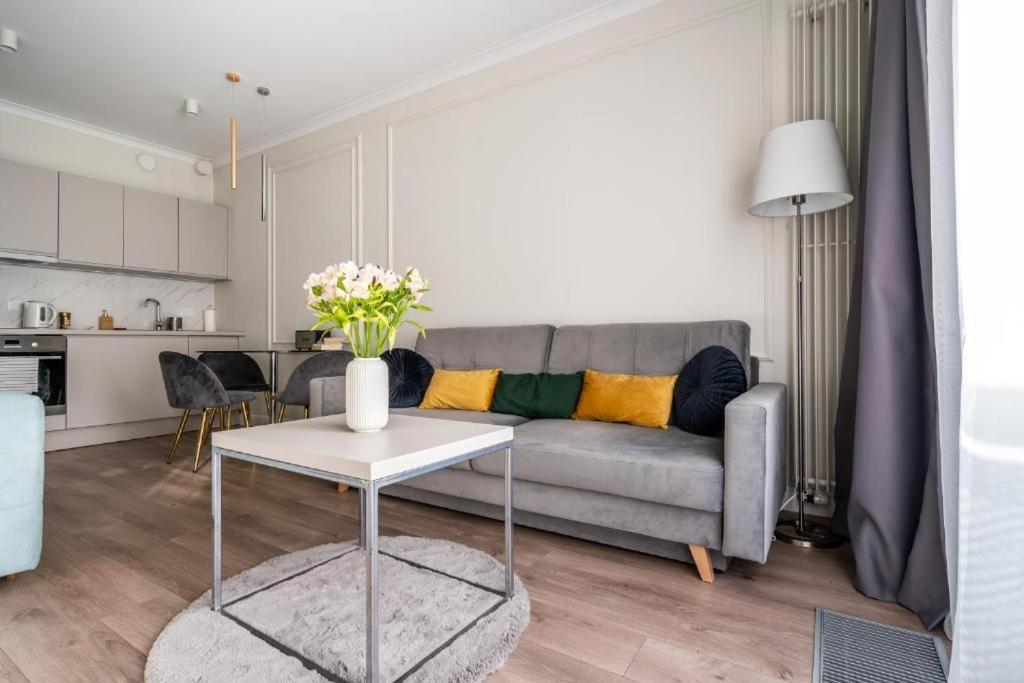 Mennica Residence Apartments Βαρσοβία Εξωτερικό φωτογραφία
